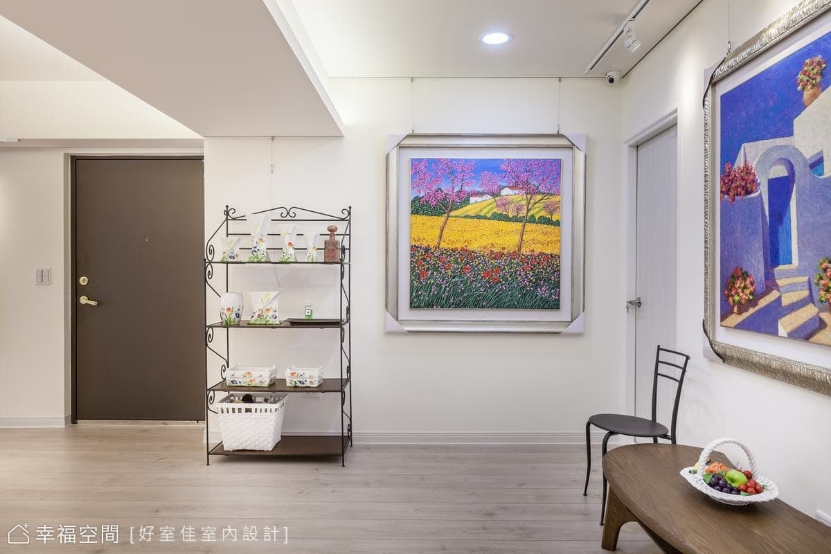 淡雅迷人的藝展空間