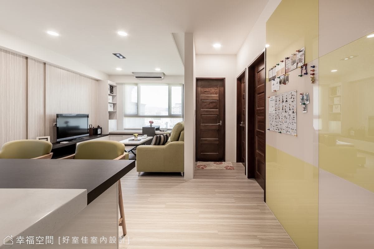 一展清新柔美的旋景