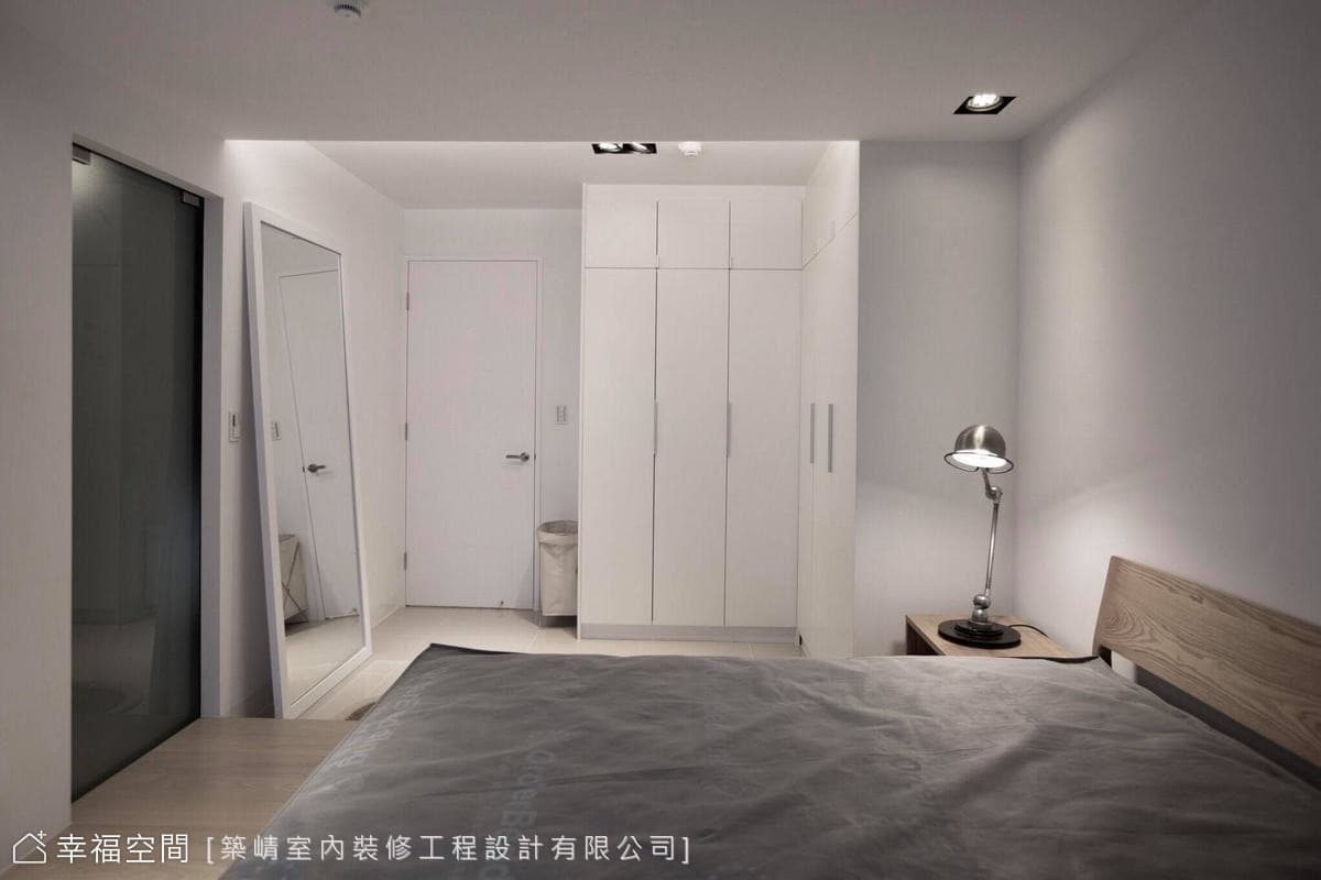 主臥