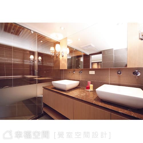 父母房衛浴