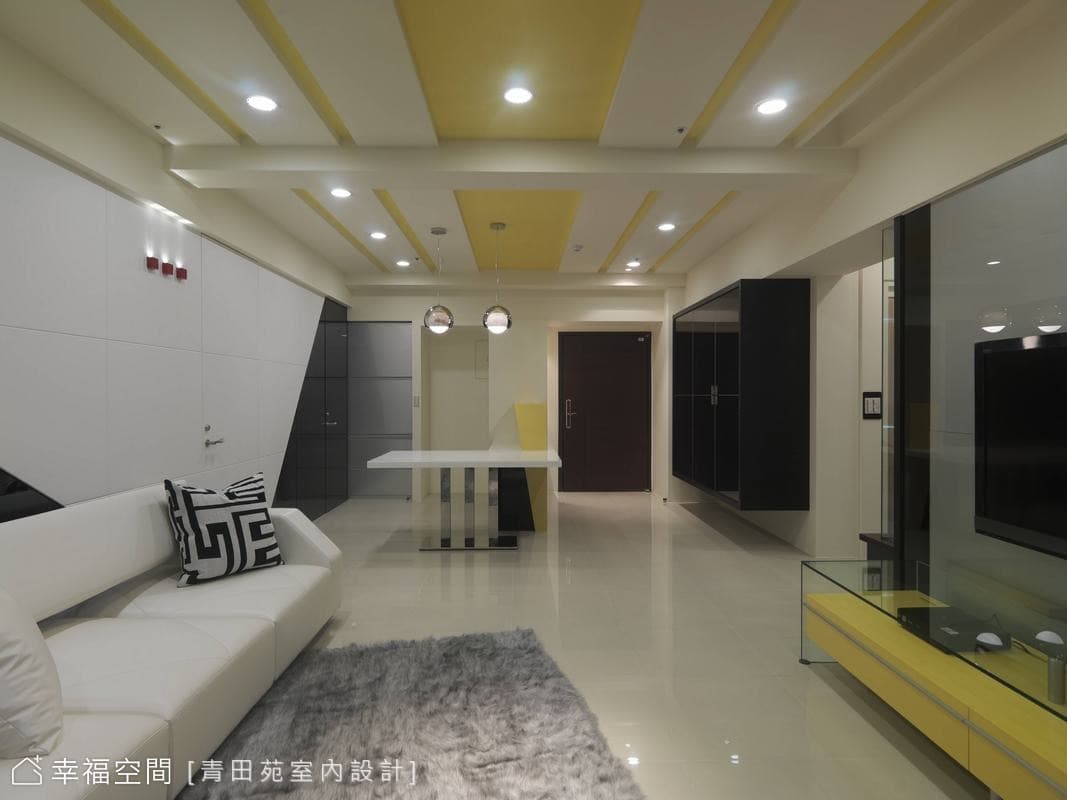 黃色點綴的暢快時尚居家