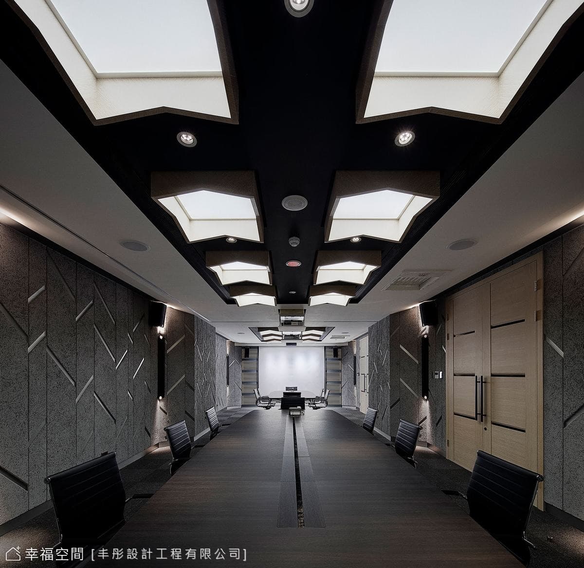 堡順實業廠辦｜現代風｜300坪