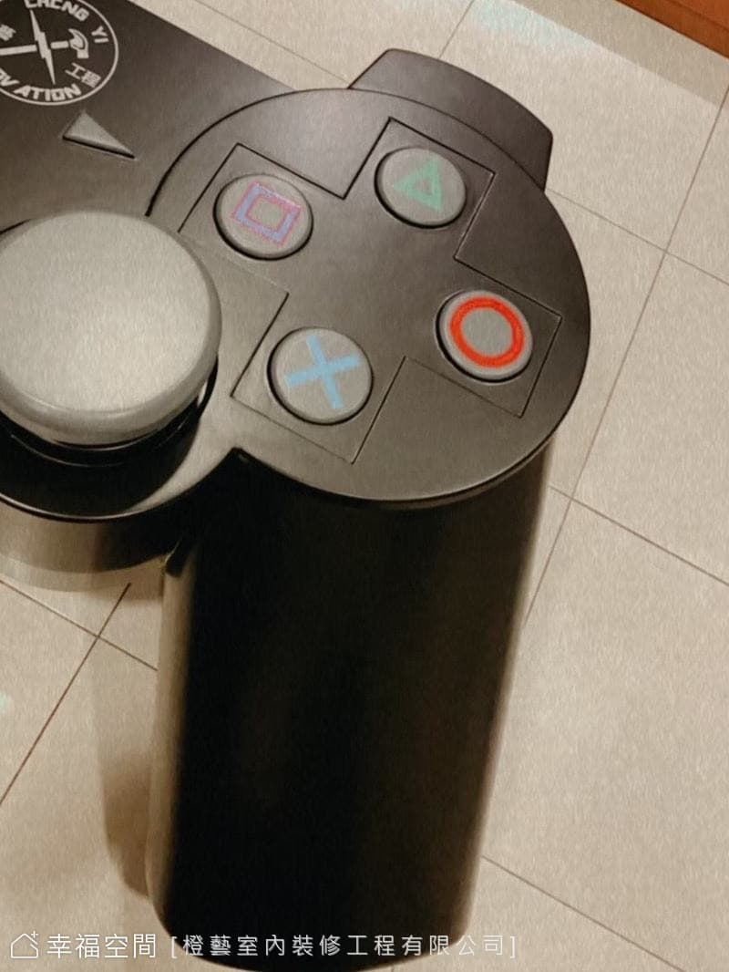 來看看大人的遊戲室囉！