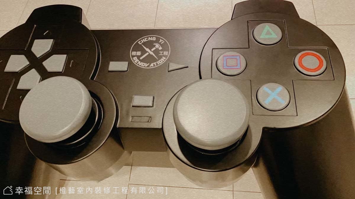 來看看大人的遊戲室囉！