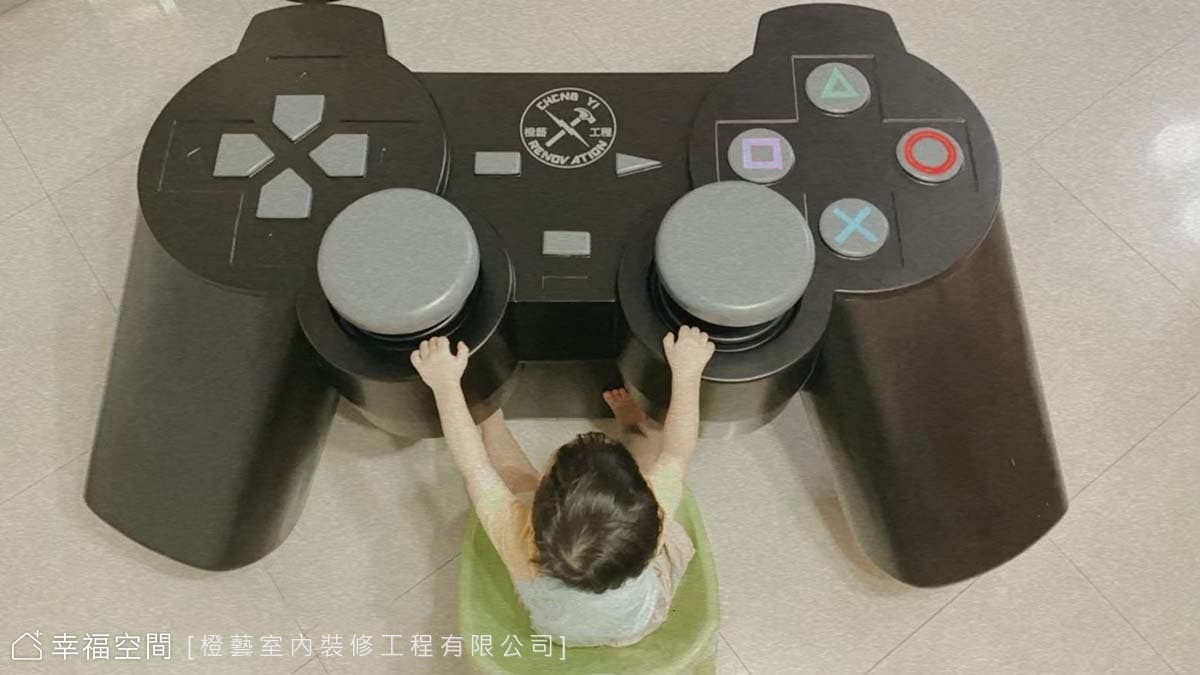 來看看大人的遊戲室囉！