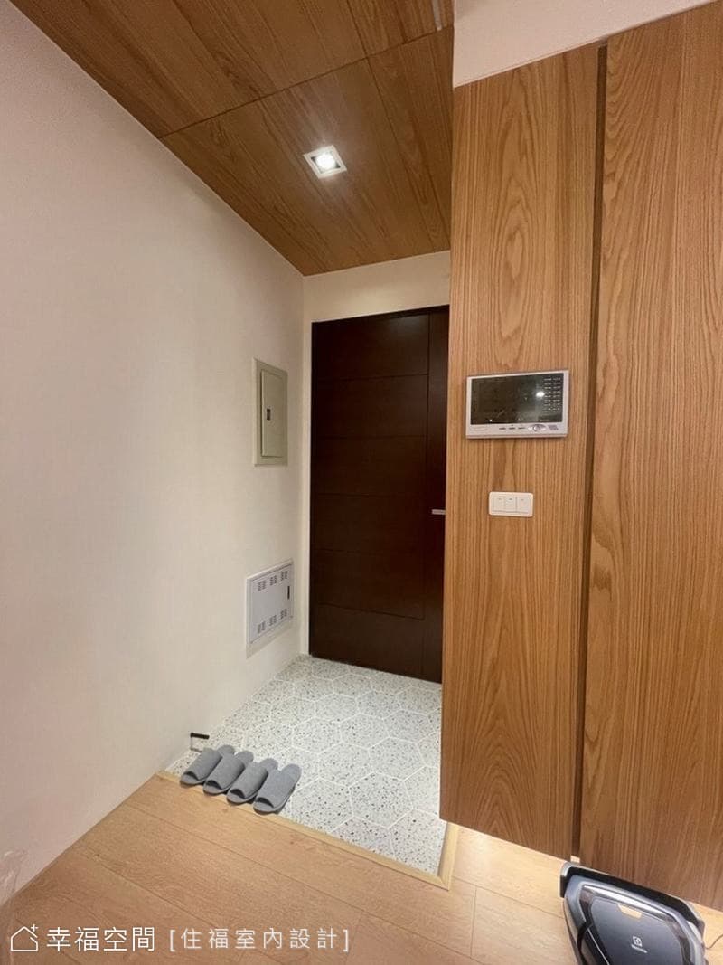 延伸斜角機能 構築輕透日系居｜18坪｜2房、2廳、1衛