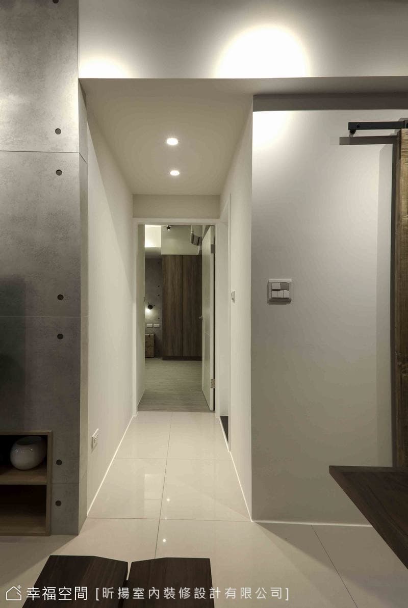 灰階藍調打造個性工業LOFT風況味宅│20坪