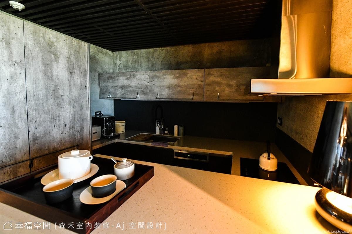川睦之宅｜工業風｜45坪
