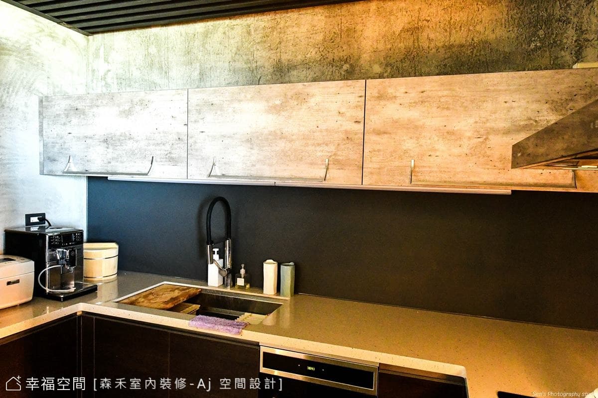 川睦之宅｜工業風｜45坪