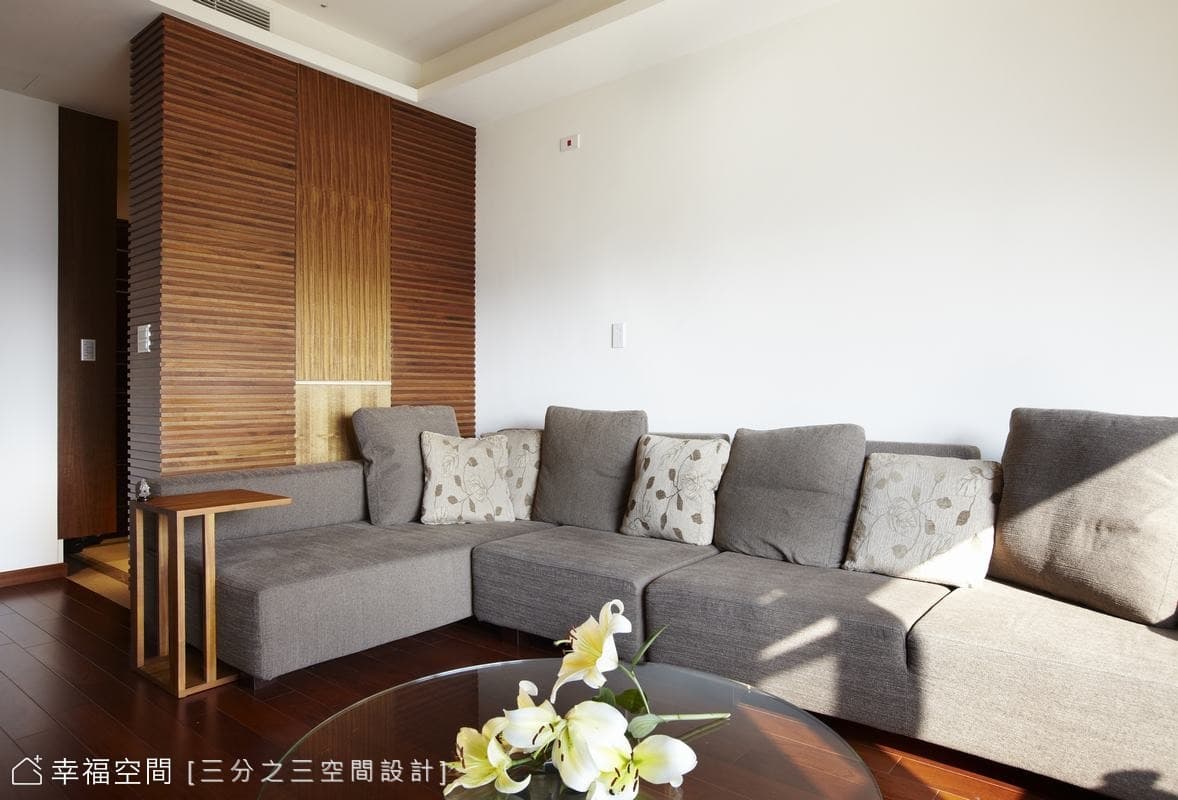 柚木實木為設計基調