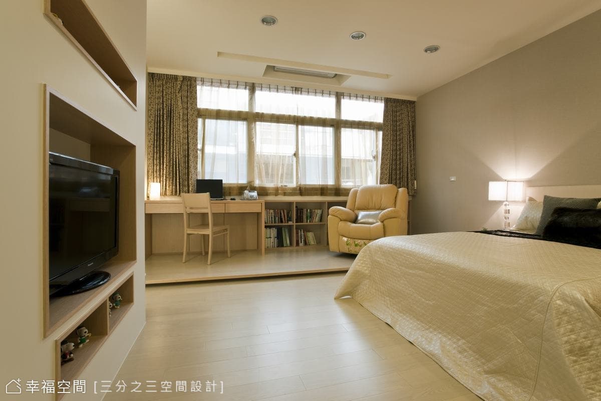 主臥電視牆