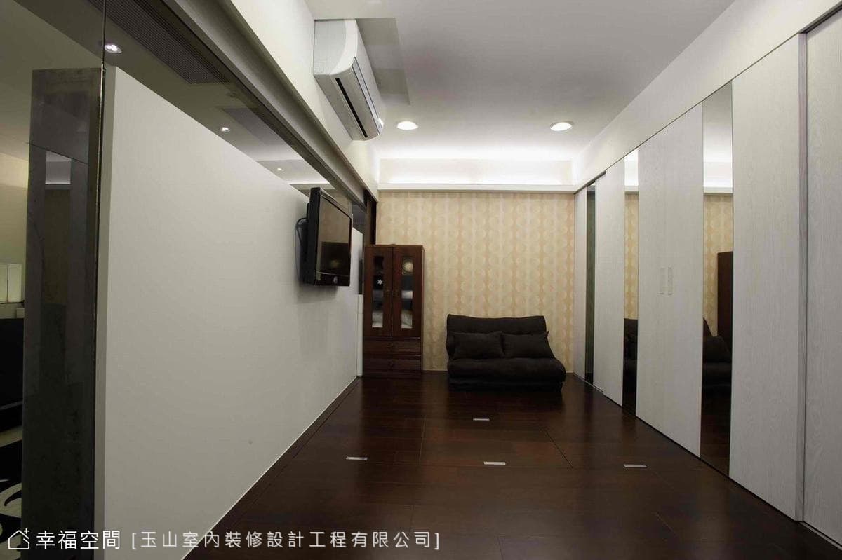 客房兼書房