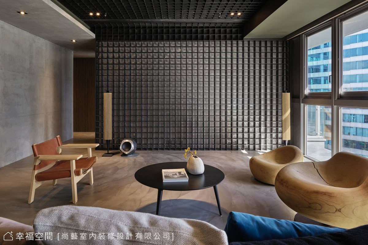 玻璃磚鐵件電視牆