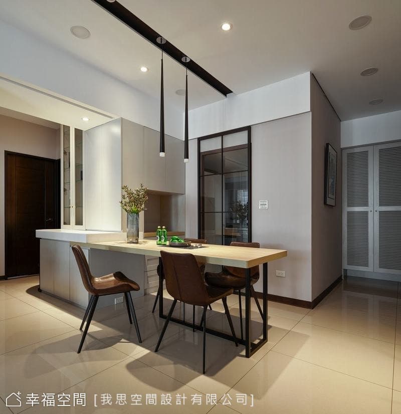 訂製科技人的簡約溫馨寓所