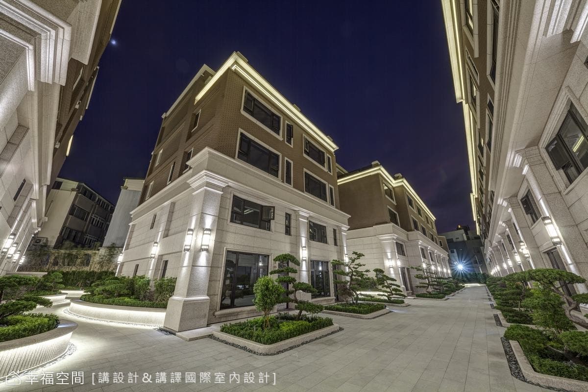 中庭藝術花園迴廊