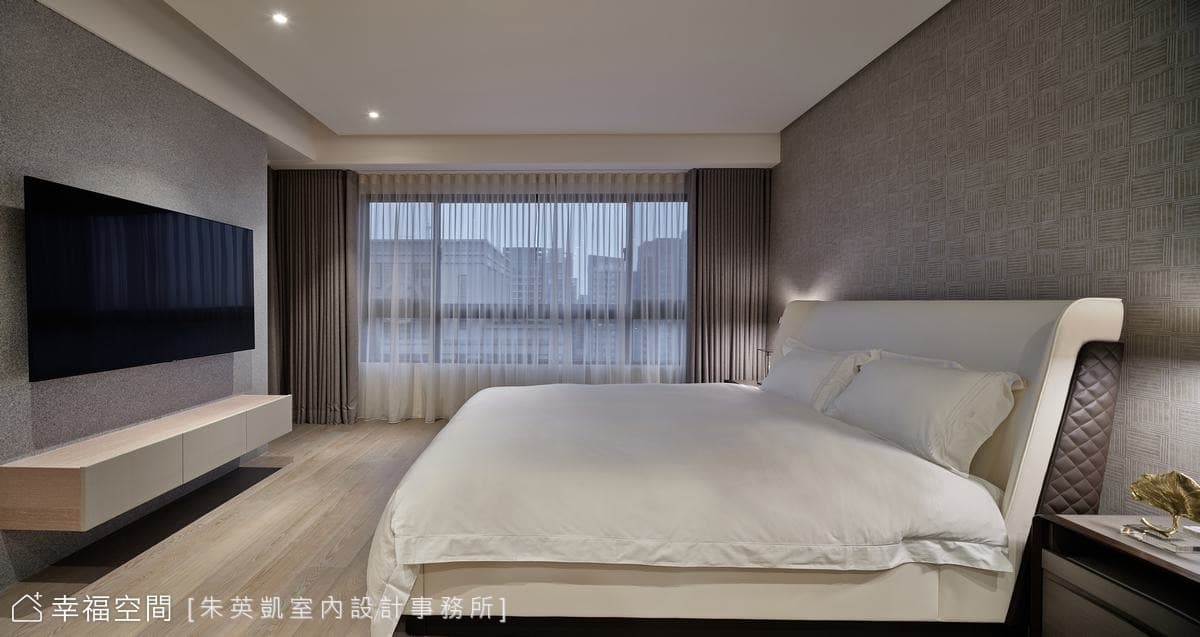 極簡主臥