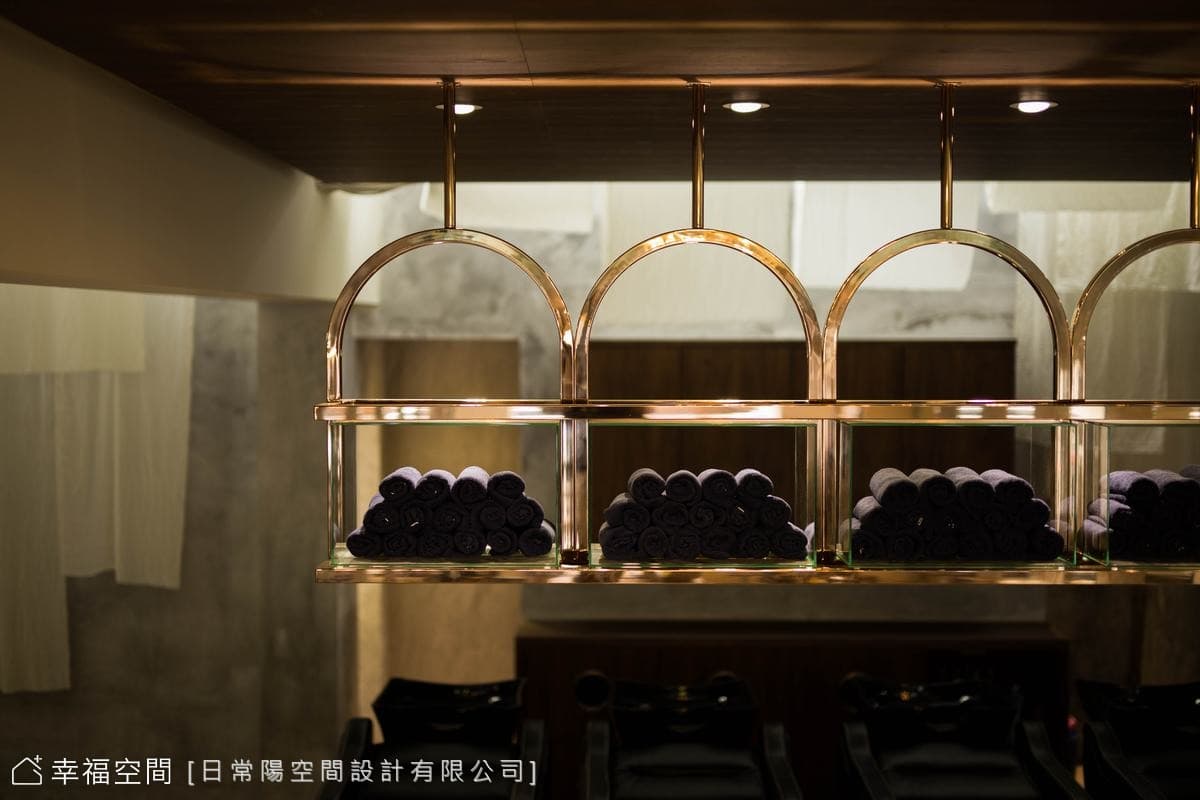 小圓丘美髮沙龍