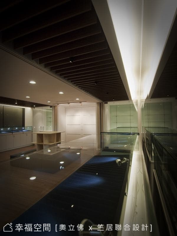 展示櫥櫃