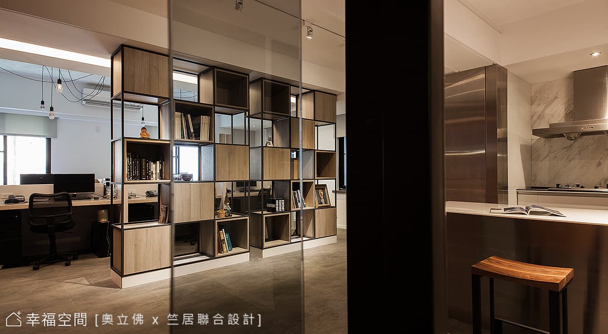 書架