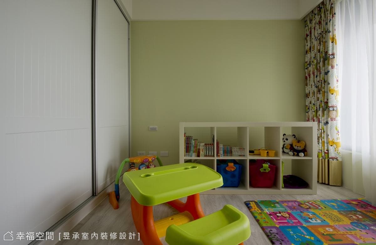 小孩房
