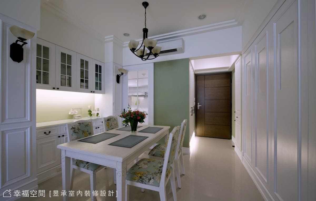 餐具櫃