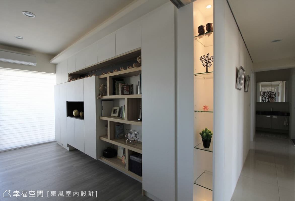 書房與廊道