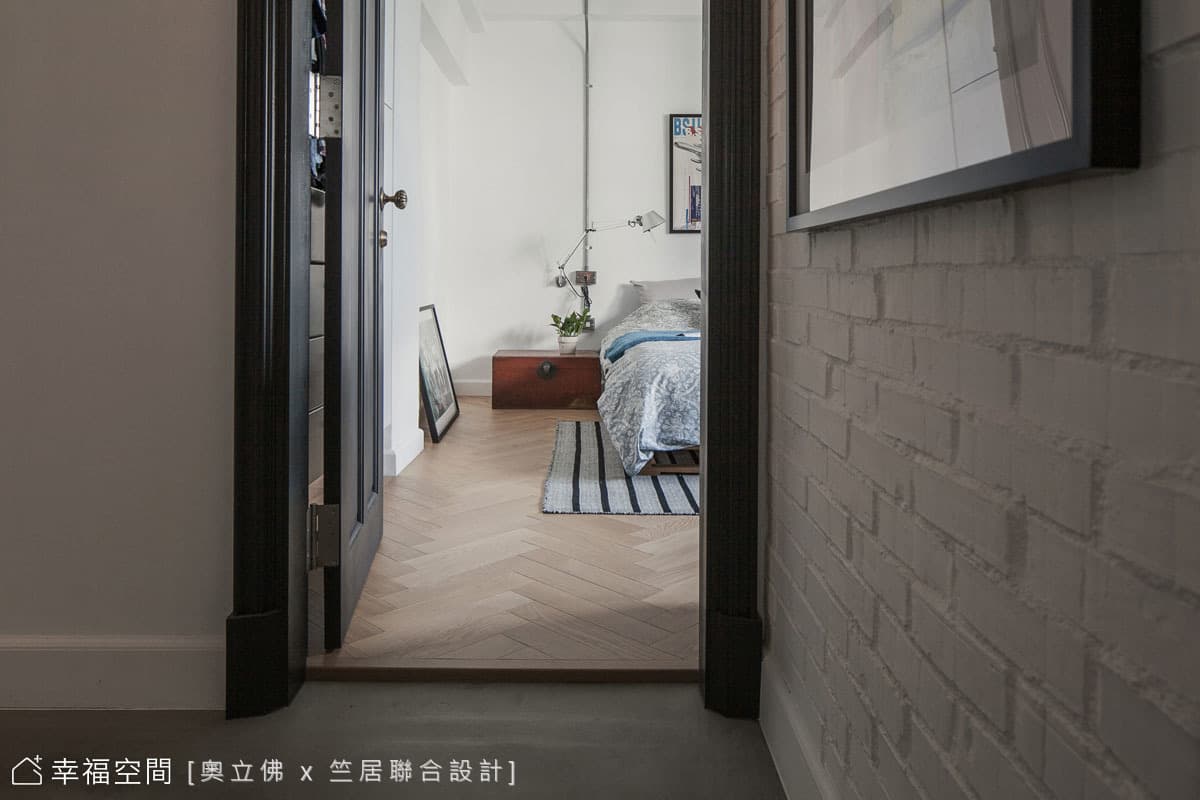 線板門框